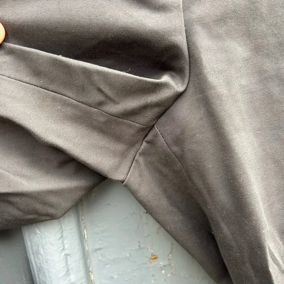 Club Monaco Emily Grey Skinny Pants, size 10 - Picture 9 of 12